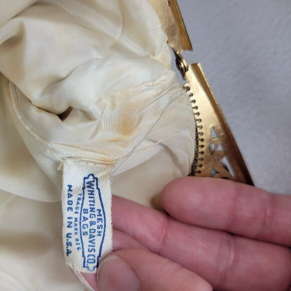 Whiting & Davis White Enameled Mesh Bag Vintage 50's Gold Metal Frame Chain USA - Picture 6 of 16
